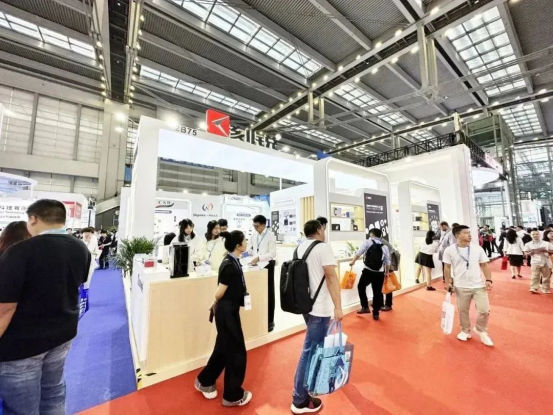 展會(huì)進(jìn)行時(shí)-現(xiàn)場直擊-2023安博會(huì)第二天,刻銳繼續(xù)精彩 展會(huì)進(jìn)行時(shí)-現(xiàn)場直擊-2023安博會(huì)第二天,刻銳繼續(xù)精彩